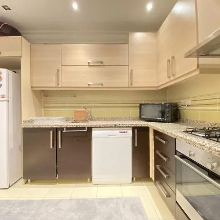 Missafir Exclusive Flat With Balcony In Nisantasi Apartment